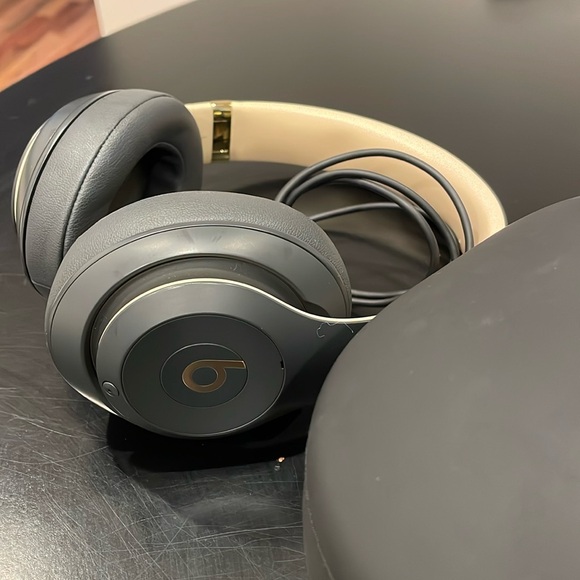 Studio3 Wireless Headphones Beats Shadow Grey Studio Beats